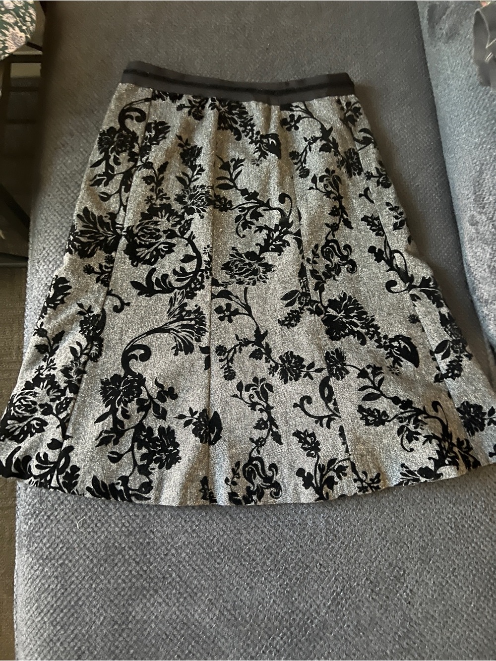 Ann Taylor Black Floral Burnout A-Line Skirt on Gray-Silver